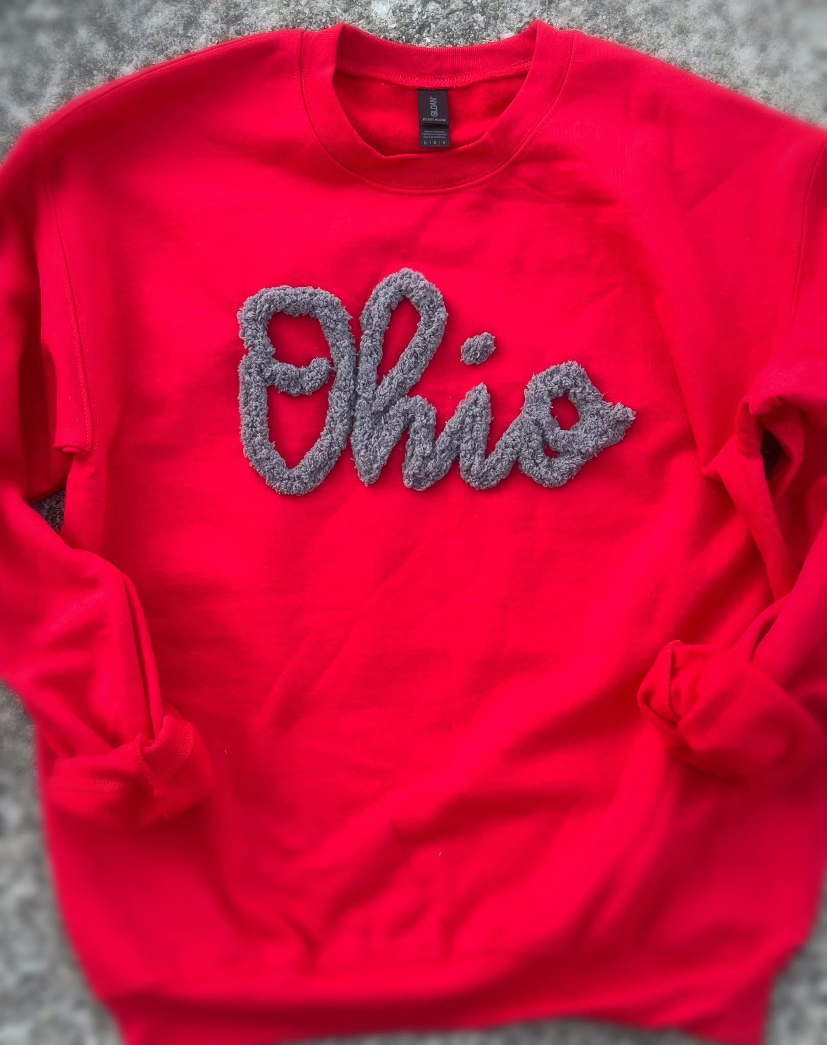 Hoodies & Sweatshirts